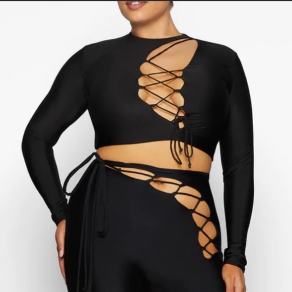 Skims lace-up top - Picture 2 of 4